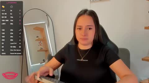 nathalyxx_ online show from 23, 12, 2024