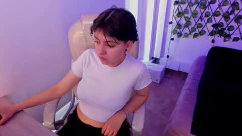 nathalyy_ds online show from 12, 10, 2025