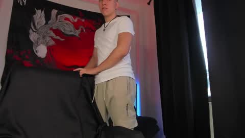 Snapshot of nathan_blake_ chatting on 6, 5, 2026 Nathan online show from 6, 5, 2026