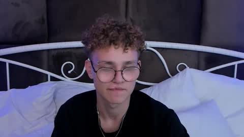 Nathan online show from 6, 10, 2025