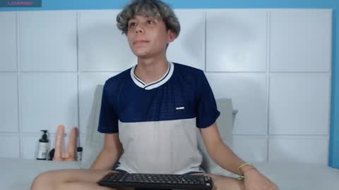 Snapshot of nathanbell1 chatting on 16, 9, 2025 nathanbell1 online show from 16, 9, 2025