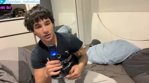 native_boy2 online show from 14, 7, 2026