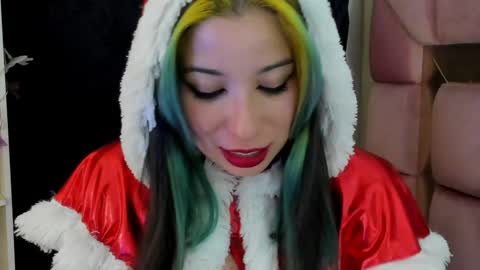 Snapshot of natsuki_09 chatting on 27, 12, 2024 Nat online show from 27, 12, 2024