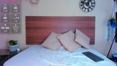 NATTASHA BROWN  online show from 23, 12, 2025