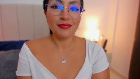 Nathalie online show from 17, 4, 2026