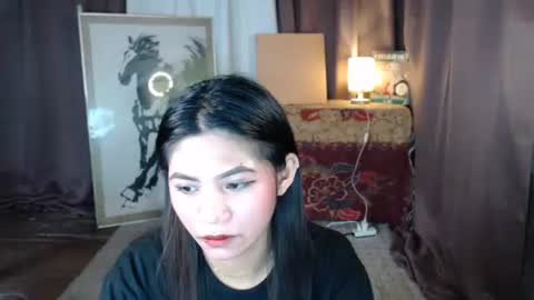 natural_petit69 online show from 2, 12, 2025