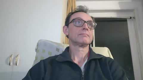 naturista25 online show from 17, 12, 2025