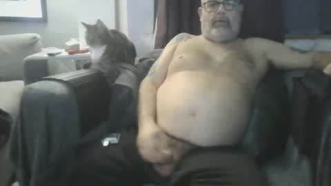Snapshot of naturistmale45 chatting on 14, 11, 2025 naturistmale45 online show from 14, 11, 2025