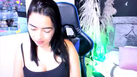 Snapshot of naty_07 chatting on 2, 12, 2025 Natalia online show from 2, 12, 2025