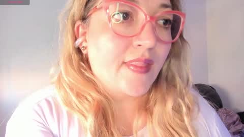 Snapshot of naty__mature_ chatting on 19, 4, 2026 Nataly online show from 19, 4, 2026