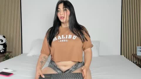 naty_model25 online show from 22, 10, 2025