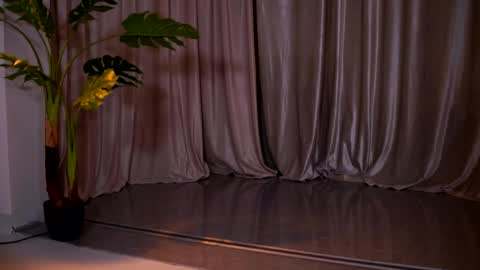 Snapshot of natydesiree chatting on 18, 5, 2026 Naty online show from 18, 5, 2026