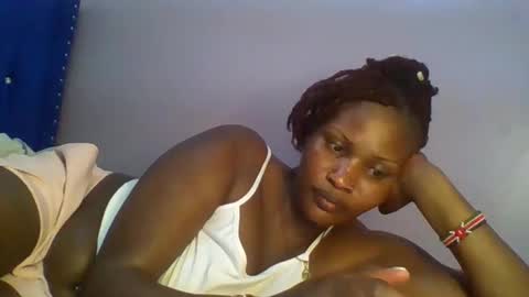 naughty8779 online show from 5, 10, 2025