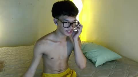 Snapshot of naughty_cy chatting on 6, 8, 2026 itzme cyril online show from 6, 8, 2026