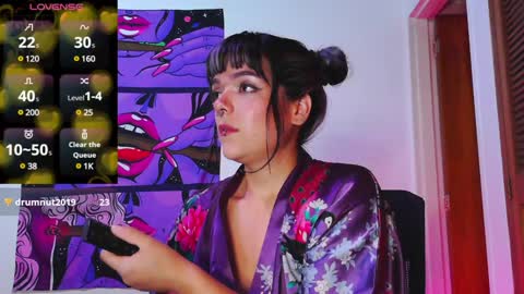 Em  please help me reach 100 thumbs up 3 online show from 5, 12, 2024