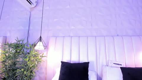 Snapshot of naughty_flower18 chatting on 30, 1, 2025 Flor online show from 30, 1, 2025