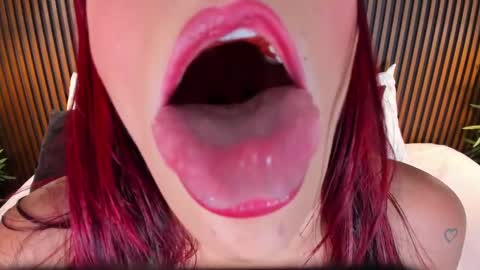 Snapshot of naughty_flower18 chatting on 10, 3, 2025 Flor online show from 10, 3, 2025