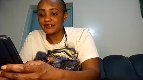 Snapshot of naughty_girl24722293 chatting on 12, 6, 2026 ask online show from 12, 6, 2026