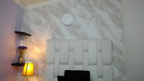 Kitten online show from 7, 2, 2025