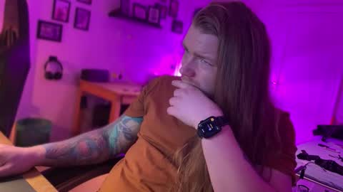 Snapshot of naughty_noisy_neighbors chatting on 1, 2, 2025 Freyja and Baldur online show from 1, 2, 2025