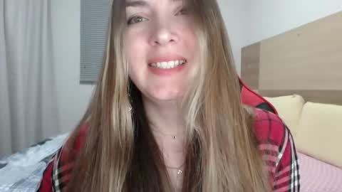 Snapshot of naughty_popa chatting on 22, 9, 2025 Ann online show from 22, 9, 2025