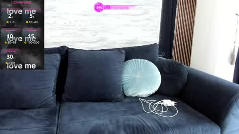 Snapshot of naughty_princesse chatting on 21, 4, 2026 Elena online show from 21, 4, 2026