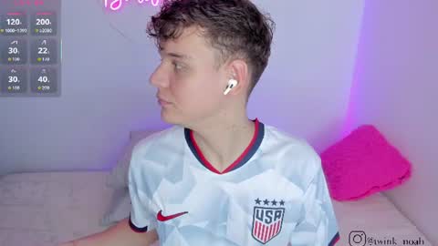 Snapshot of naughty_twink_ chatting on 26, 6, 2026 Noah online show from 26, 6, 2026