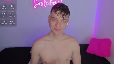 Snapshot of naughty_twink_ chatting on 9, 7, 2026 Noah online show from 9, 7, 2026