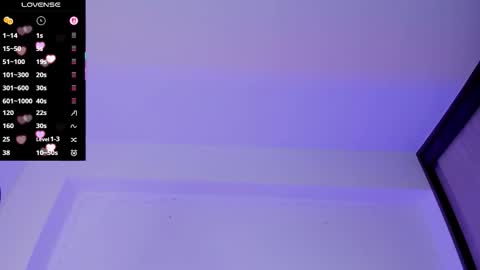      online show from 17, 11, 2025