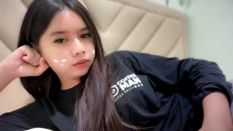 naughtychen18 online show from 14, 6, 2026