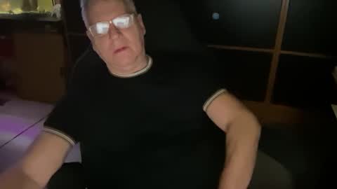 naughtydaddyla online show from 11, 2, 2025