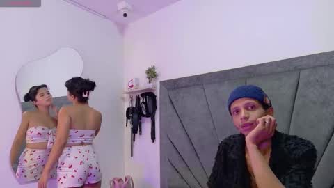 naughtyfusion_os online show from 9, 2, 2026