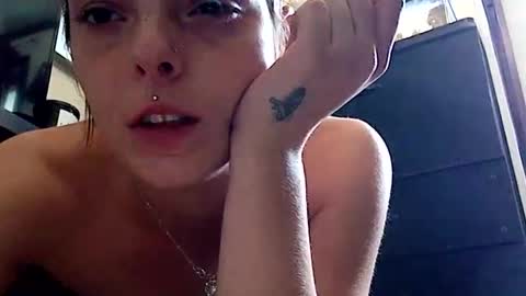 naughtygirl_kel online show from 25, 9, 2025