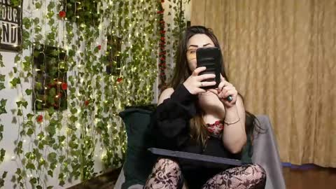 Snapshot of naughtyhomemade17 chatting on 21, 5, 2026 Mya Alexya online show from 21, 5, 2026