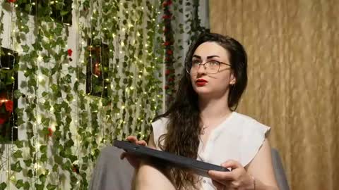 Snapshot of naughtyhomemade17 chatting on 19, 6, 2026 Mya Alexya online show from 19, 6, 2026