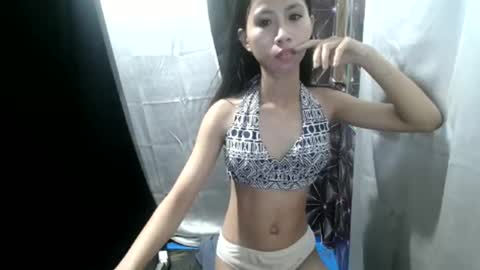 Snapshot of naughtyhot_rica18 chatting on 25, 4, 2026 RICA online show from 25, 4, 2026