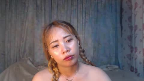 Snapshot of naughtyhotsexyjean chatting on 7, 5, 2026 miss jean online show from 7, 5, 2026
