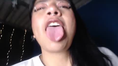 Snapshot of naughtyhotsquirt chatting on 20, 1, 2025 Kimberly online show from 20, 1, 2025