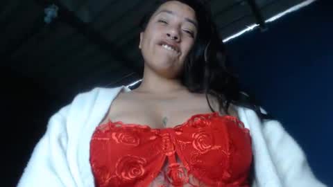 Snapshot of naughtyhotsquirt chatting on 10, 2, 2025 Kimberly online show from 10, 2, 2025