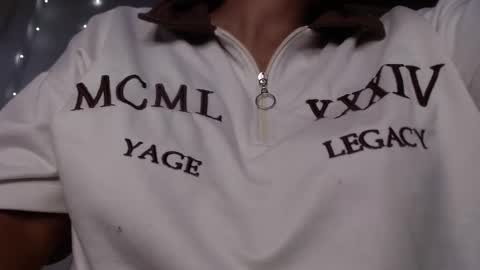 Snapshot of naughtyhotsquirt chatting on 16, 9, 2025 Kimberly online show from 16, 9, 2025