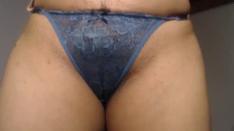 Snapshot of naughtyhotsquirt chatting on 31, 10, 2025 Kimberly online show from 31, 10, 2025