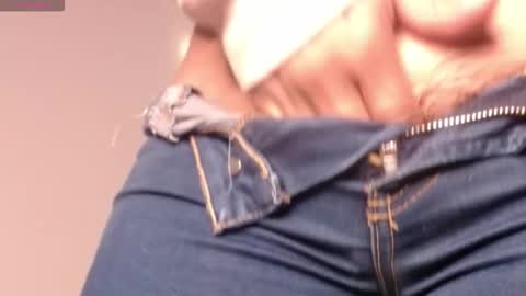 Snapshot of naughtyhotsquirt chatting on 31, 10, 2025 Kimberly online show from 31, 10, 2025