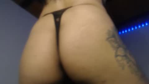 Snapshot of naughtyhotsquirt chatting on 28, 11, 2025 Kimberly online show from 28, 11, 2025