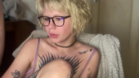 NaughtyLayla666 online show from 8, 6, 2026