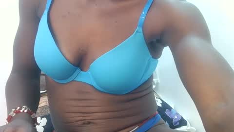 Snapshot of naughtylisah chatting on 29, 9, 2025 naughtylisah online show from 29, 9, 2025