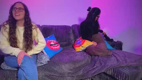 ANDREA STEPH  MIKE online show from 15, 11, 2025