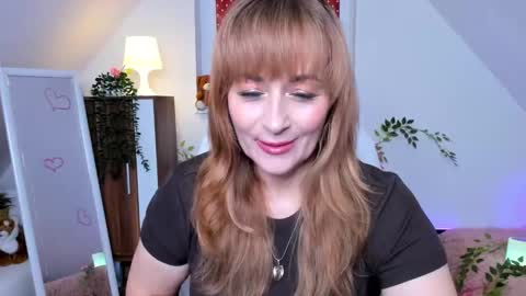 Milana - on air every day except Wednesday from 9 pm to 4 am European time online show from 14, 10, 2025