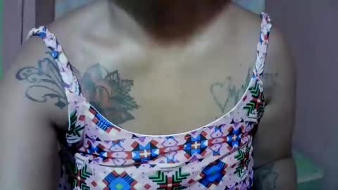 naughtymom_33 online show from 28, 10, 2025