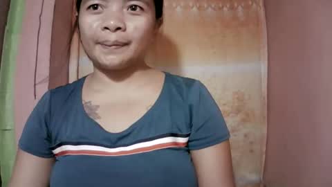 naughtymom_33 online show from 18, 12, 2025