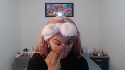 naughtyplayass online show from 13, 9, 2025